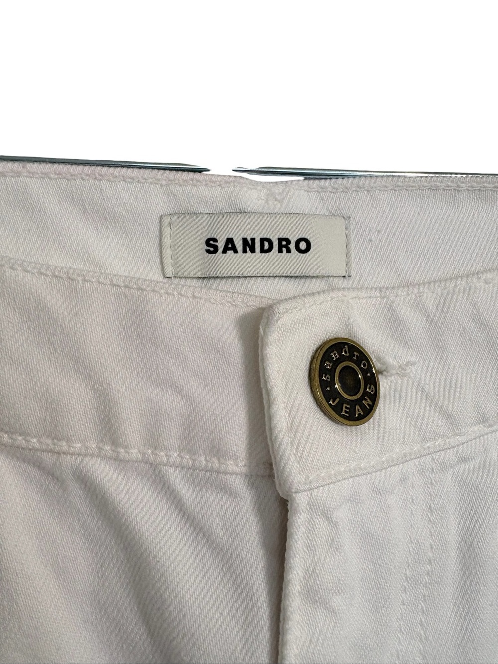 Sandro Paris White High Rise Wide Leg Jeans Size 40 Like New Waist 28 Inseam 30 - Picture 2 of 9